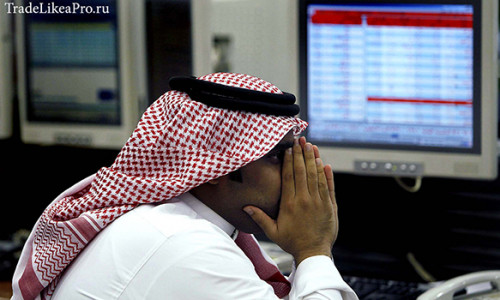 A Saudi trader monitors stocks at the Saudi Investment Bank in Riyadh on August 9. (Fahad Shadeed/Re